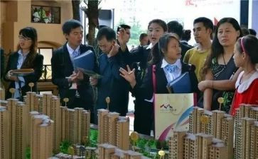 案场客服周工作总结7篇