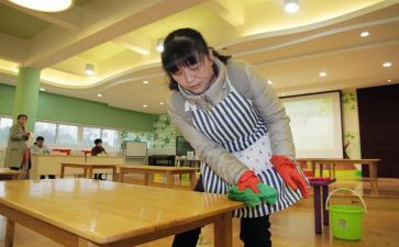 幼儿园下学期保育员工作计划8篇