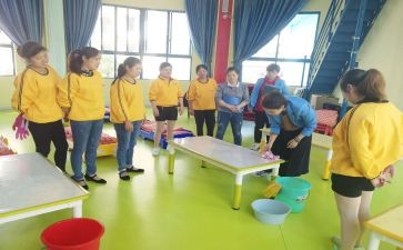 小班保育员个人学期工作总结8篇