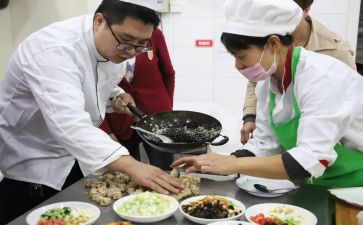 后厨下月工作计划参考5篇