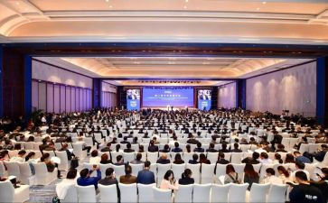 开学表彰大会副校长讲话稿6篇