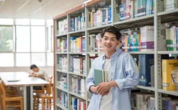 大三学生学年自我鉴定范文模板8篇