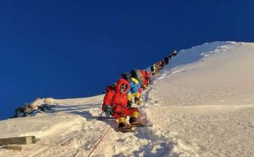《登山人》读后感7篇