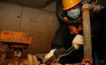 管道工述职报告8篇