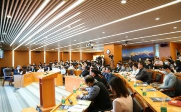教师编讲座心得体会参考6篇