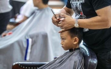 理发师工作总结7篇