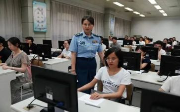 人设与自我作文800字模板7篇
