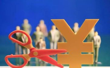 收费站收费班长述职报告6篇