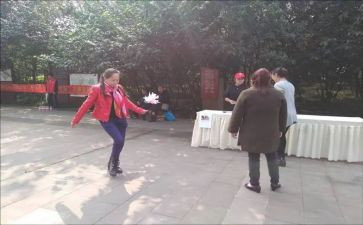 小班体育活动总结5篇