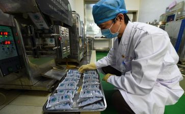 卫生进社区活动方案7篇
