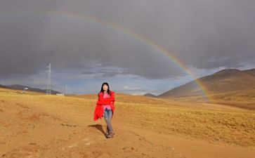 行走在…路上作文7篇