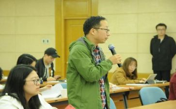 新闻类的作文参考7篇