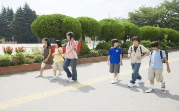 大学生活100作文通用5篇