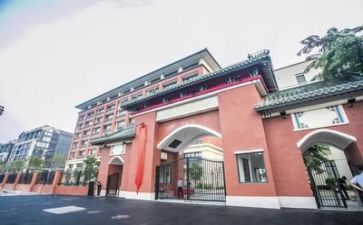 学校职工年终总结6篇
