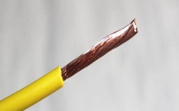 幼儿园小班用电安全教案5篇